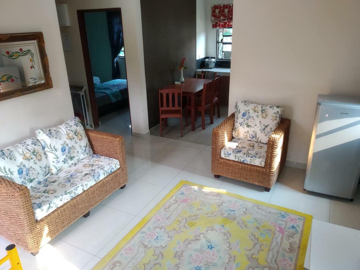 Hma Guesthouse Sepang Luaran gambar